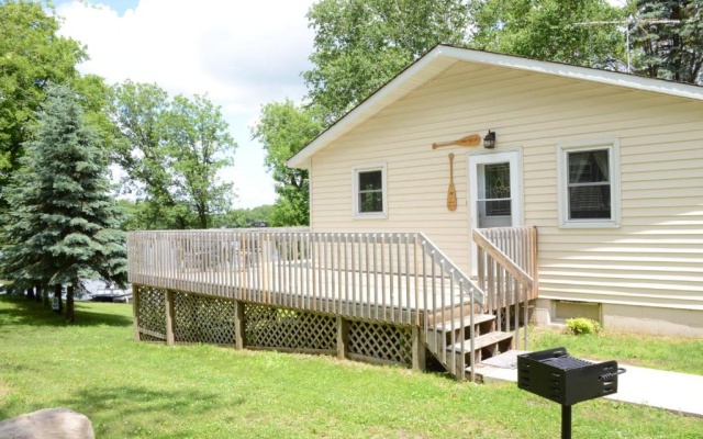 4 Bedrooms Cottage