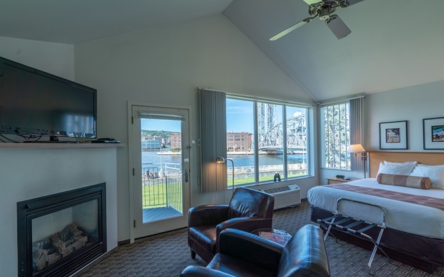 Double Junior Suite with balcony and with canal view