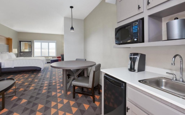 2 Bedrooms Double Suite