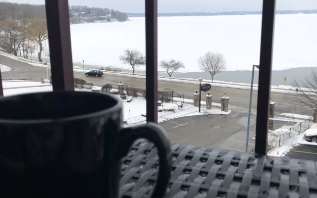 Standard Double room with balcony and with lake view