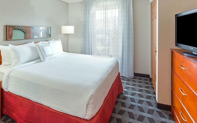 2 Bedrooms Quadruple Suite
