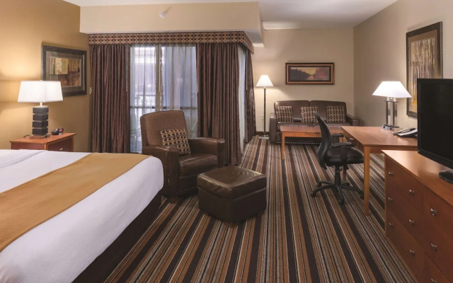 Double Suite with pool view