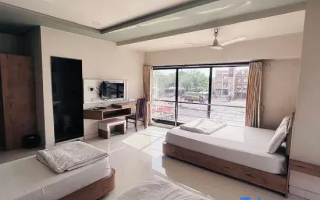 Standard Family room