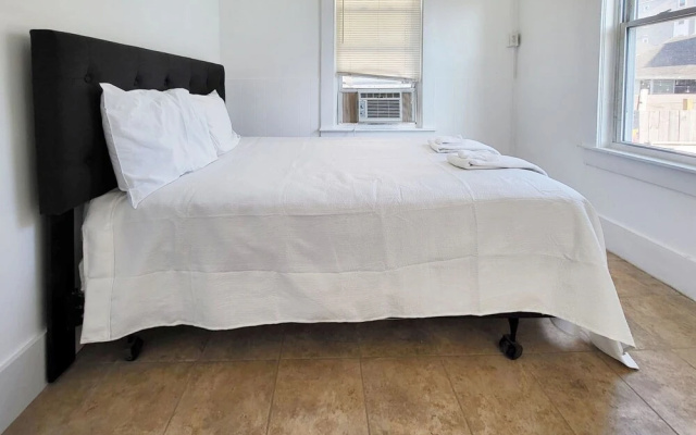 3 Bedrooms Cottage