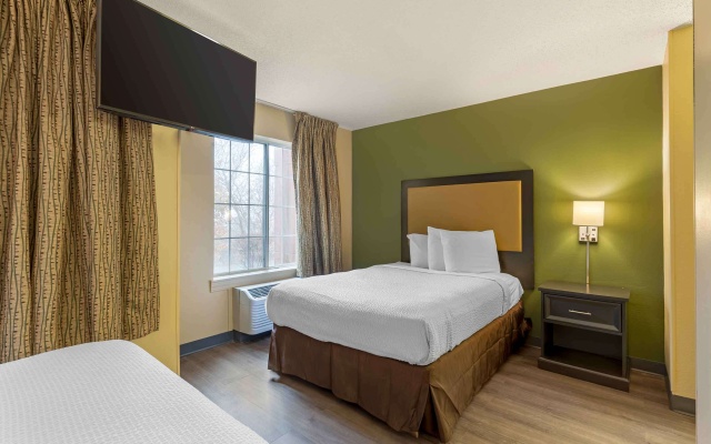 Quadruple Suite