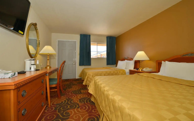 Standard Sextuple room