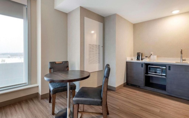 1 Bedroom Double Suite
