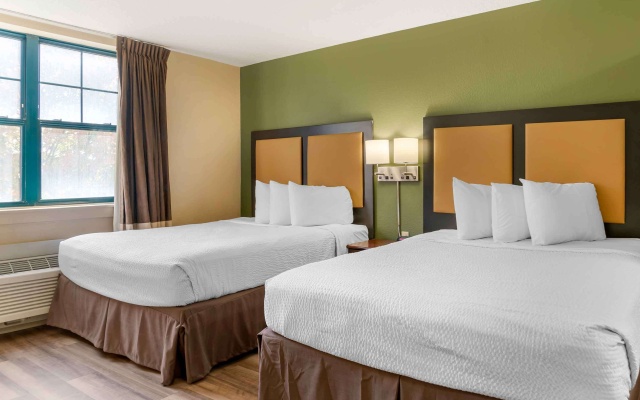Quadruple Suite