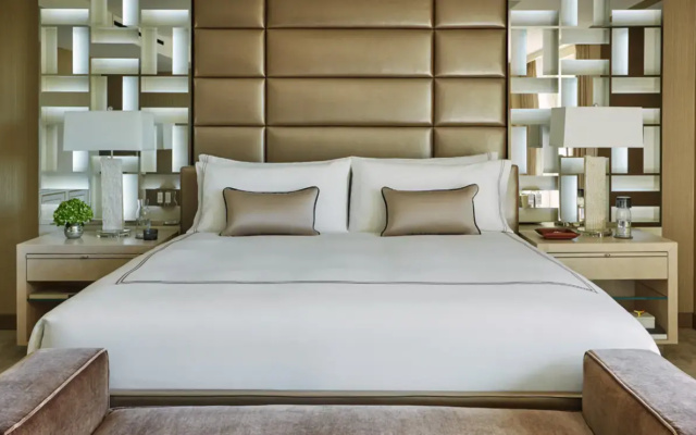 2 Bedrooms L'Ermitage Suite