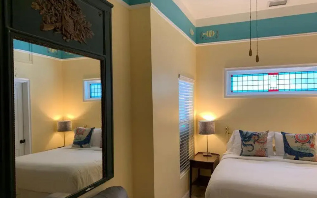 3 Bedrooms Apartment
