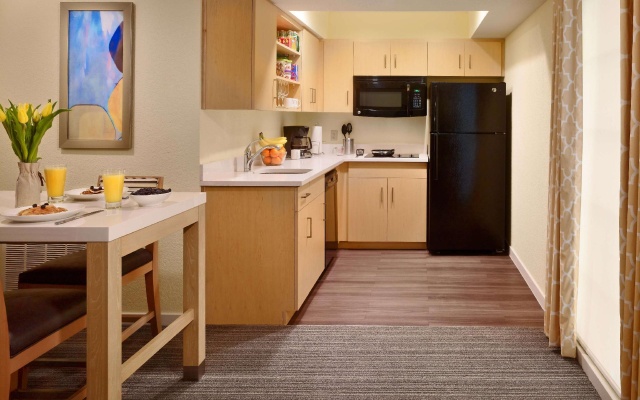 1 Bedroom Double Suite