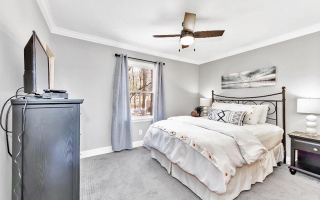 4 Bedrooms Cottage