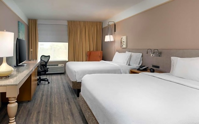 Grand room