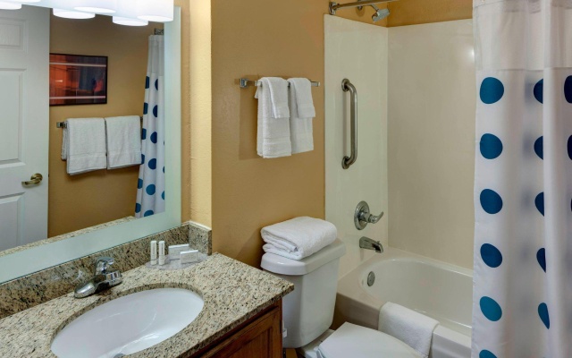 1 Bedroom Double Suite