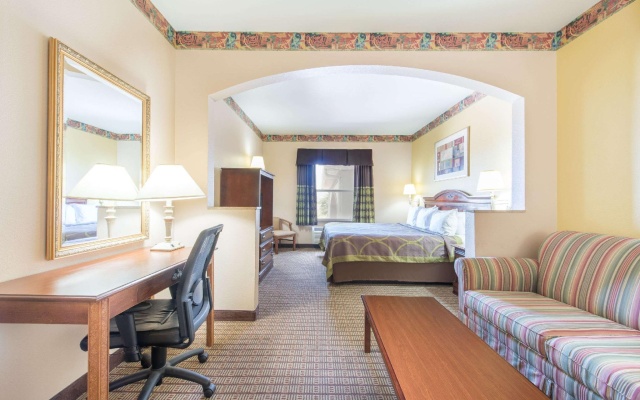 Double Suite