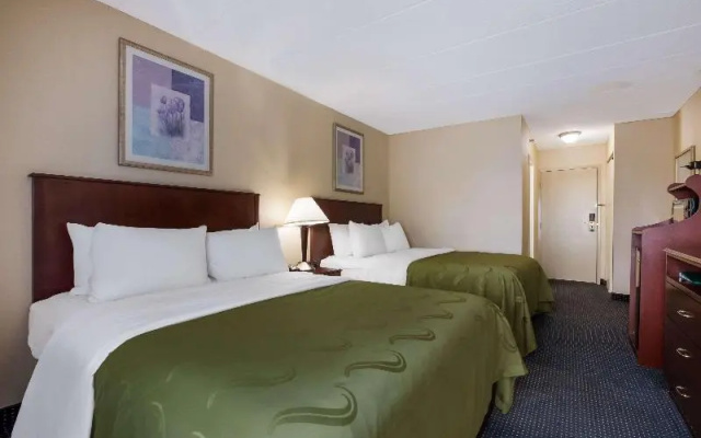 Standard Sextuple room