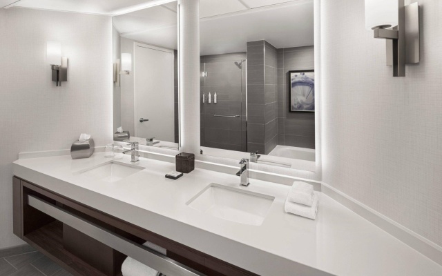 Club Duplex Suite with city view