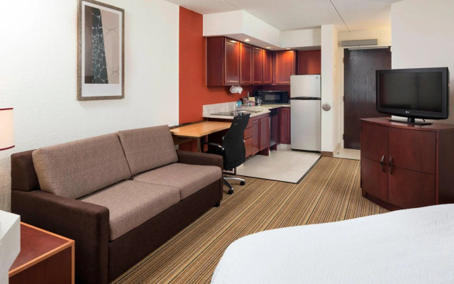 Deluxe Double Suite