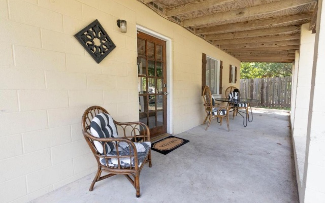 Bungalow