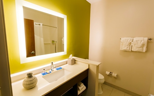 Twin Suite