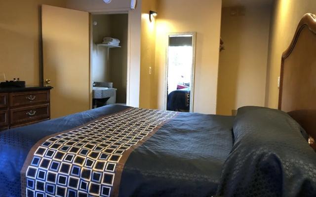 Economy room