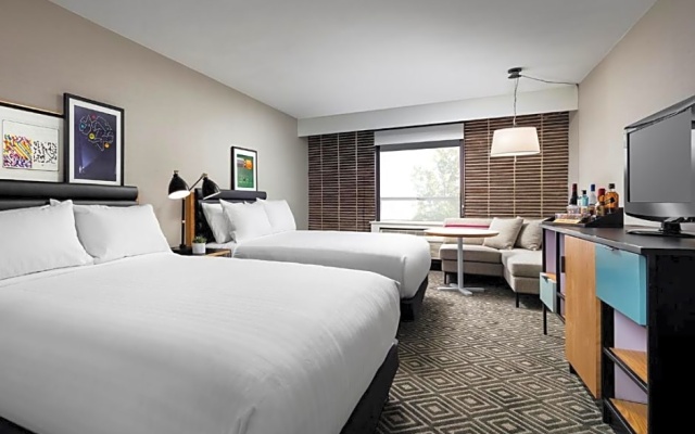 Deluxe Quadruple room