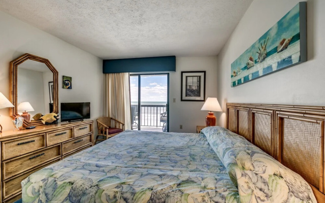 3 Bedrooms Standard room beachfront