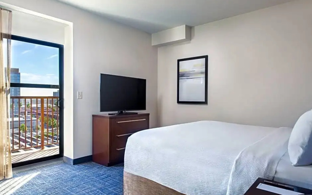 1 Bedroom Double Suite with balcony