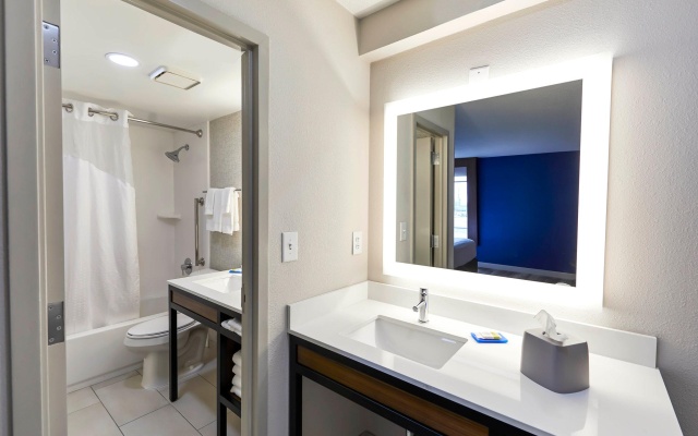 2 Bedrooms Quadruple Suite