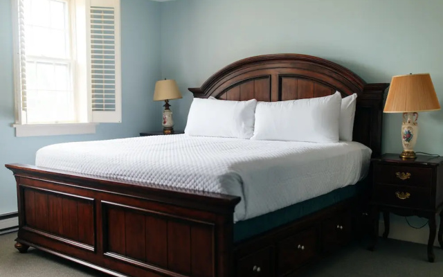 Grand room