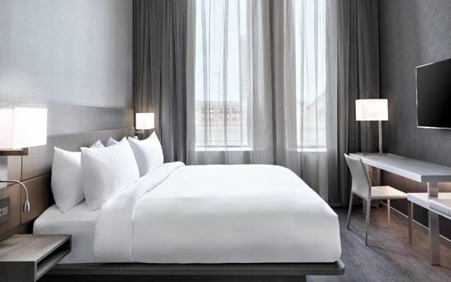 Standard room with city view
