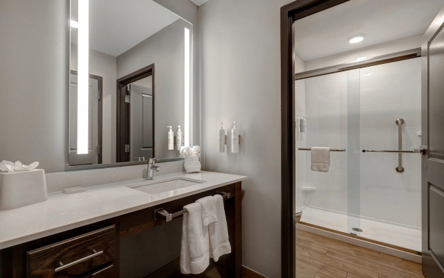 Double Suite