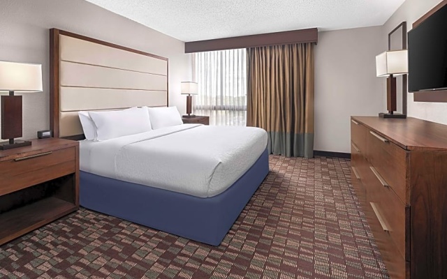 1 Bedroom Accessible Double Suite