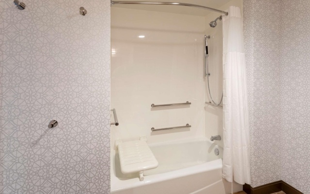 Standard Double room with water view