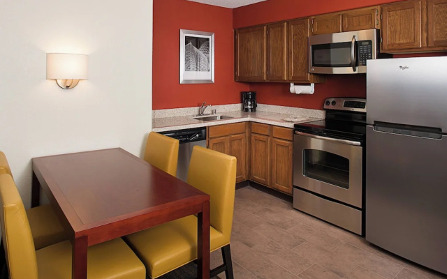 2 Bedrooms Suite