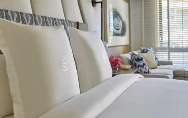 Deluxe room with garden view