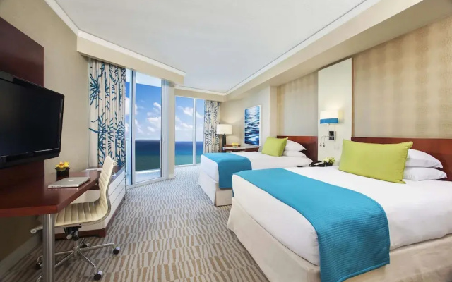 2 Bedrooms Suite with balcony and with partial ocean view