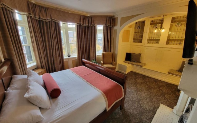 Presidential Double Suite