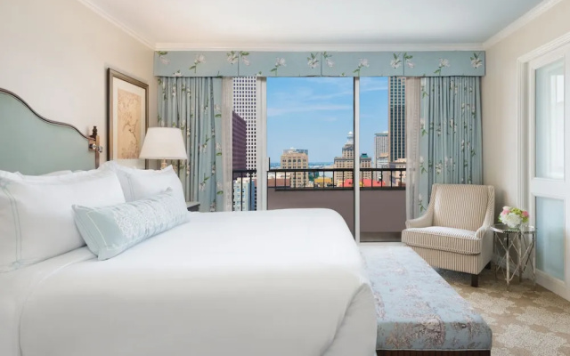 Deluxe Double Club Suite with balcony