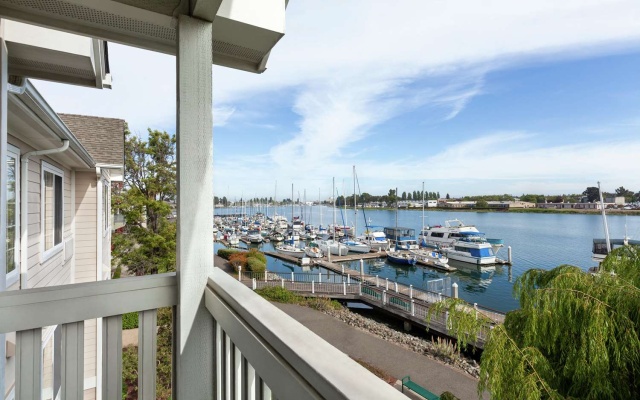 Suite with water view