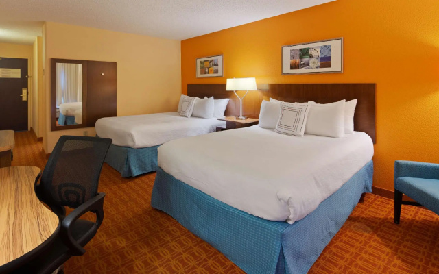 Quadruple Suite