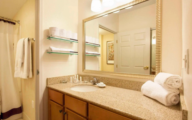 1 Bedroom Double Suite