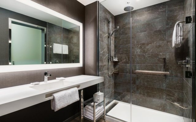 Standard Double room with balcony and with city view