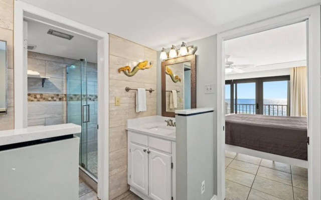 3 Bedrooms Standard room with balcony