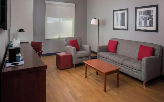 1 Bedroom Double Suite