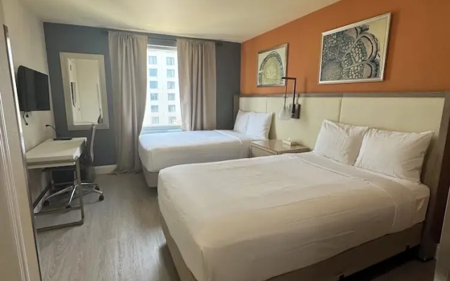 Twin room