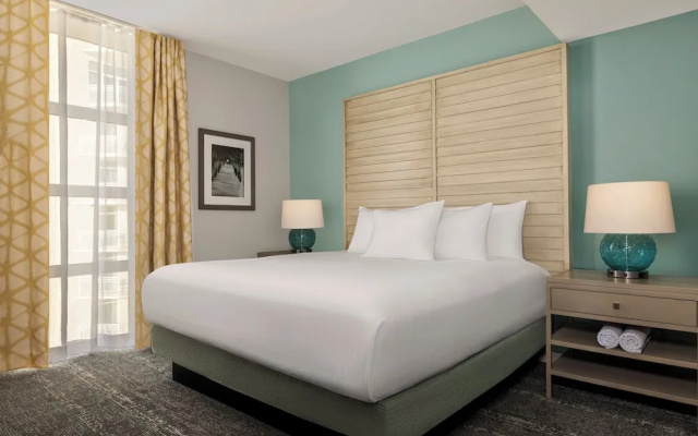 1 Bedroom Standard room with balcony and with street view