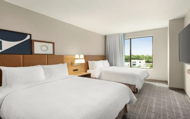 1 Bedroom Suite