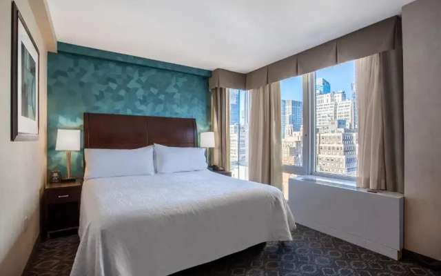 Double room with city view