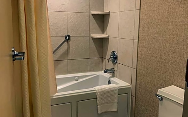 Standard Double room with land view